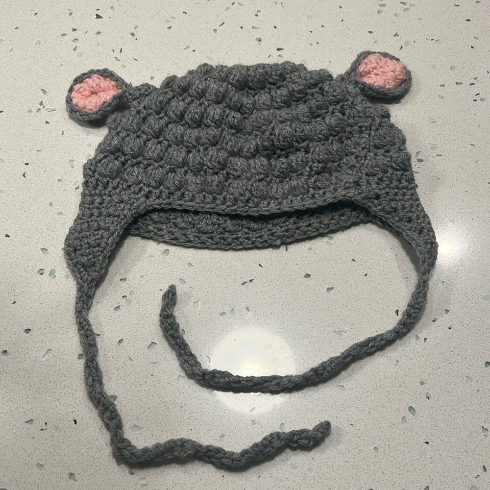 Adult lamb toque - crocheted